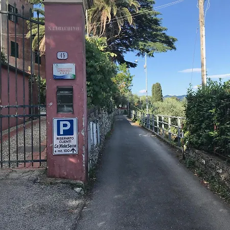 Agriturismo La Mela Secca Bed and breakfast